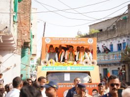 विजयपुर में भाजपा शक्ति प्रदर्शन: मुख्यमंत्री डॉ. मोहन यादव, प्रदेश अध्यक्ष विष्णुदत्त शर्मा और विधानसभा अध्यक्ष नरेन्द्र सिंह तोमर ने किया रोड शो, रामनिवास रावत के नामांकन के बाद जनसभा को किया संबोधित