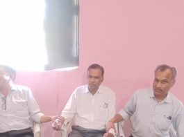 सब इंजीनियर 10 हजार और पंचायत सचिव 5 हजार की घूंस लेते गिरफ्तार