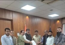 भगवान झूलेलाल और अग्रसेन महाराज पर अपशब्द कहने वाले अमित बघेल के खिलाफ भोपाल में बवाल, डॉ. दुर्गेश केसवानी ने दी सख्त चेतावनी