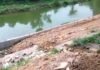विश्वनाथ घाट के निर्माण पर उठे सवाल, 15 फीट ऊंची दीवार से नदी तक पहुंचने का रास्ता बंद